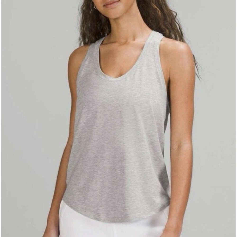 Lululemon Women’s Gray Racerback Athletic Tank Top Loose Fit  S/M
